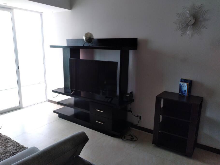 Beautiful 3 Bedroom, Fully Furnished, On The Beach Mazatlán Εξωτερικό φωτογραφία